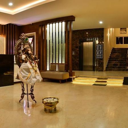 Hotel Nivetha Inn Coimbatore Exterior foto